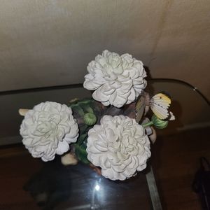 Boehm Bone Porcelain Marigold, made in England, 1982 - Number 106.  Limited